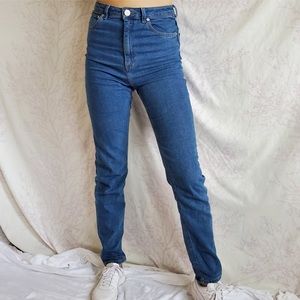 Super High mom jeans